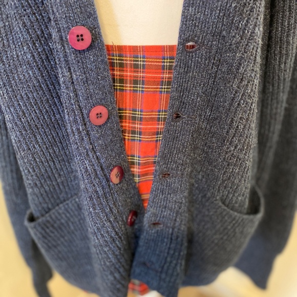 Vintage Parkhurst Cardigan – Women’s M – Navy – Cozy Canadian Made - Picture 7 of 12